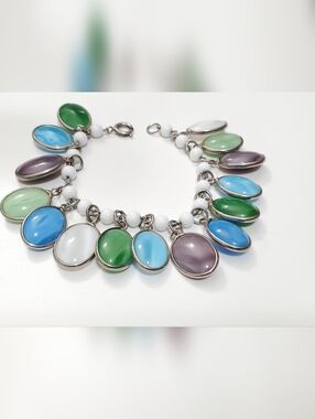 Vtg. Multicolors Cat's Eye Cha-cha Bracelet
